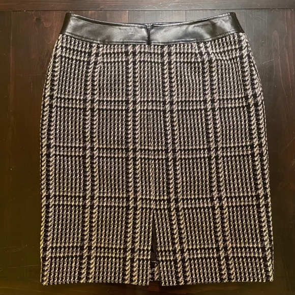 Dark academia Women’s Size 6 houndstooth / knee length wool blend Pencil Skirt - Picture 4 of 10